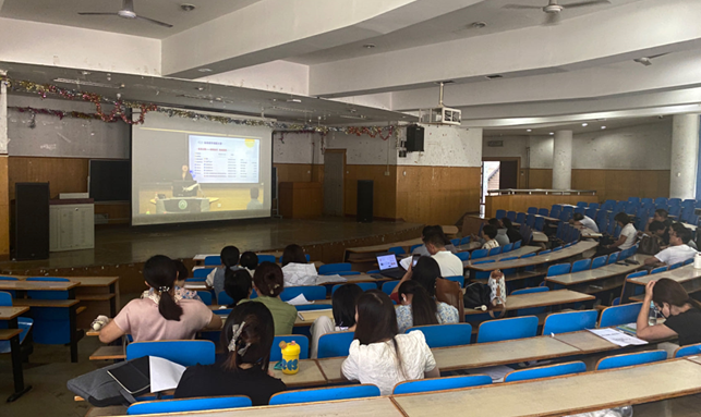 纽约国际官网教师参加沈阳师范大学组织的教师教学创新大赛培训