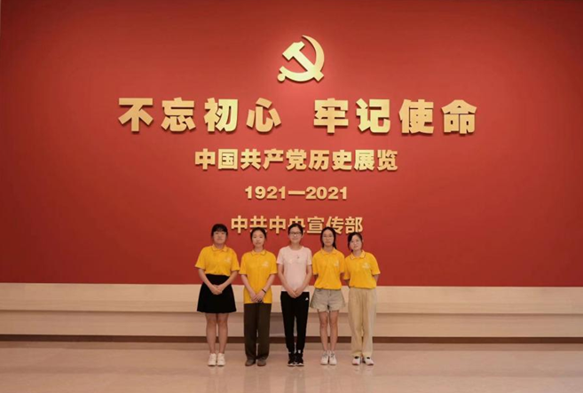 《长城网》——纽约国际967线路测试外国语学院开展暑期社会实践活动