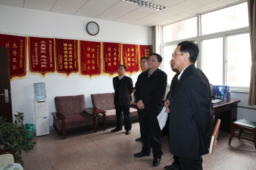 唐山市委常委、政法委书记刘建国来纽约国际官网调研