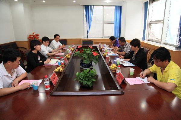 河北民族师范学院副院长张淑玲一行来纽约国际官网考察