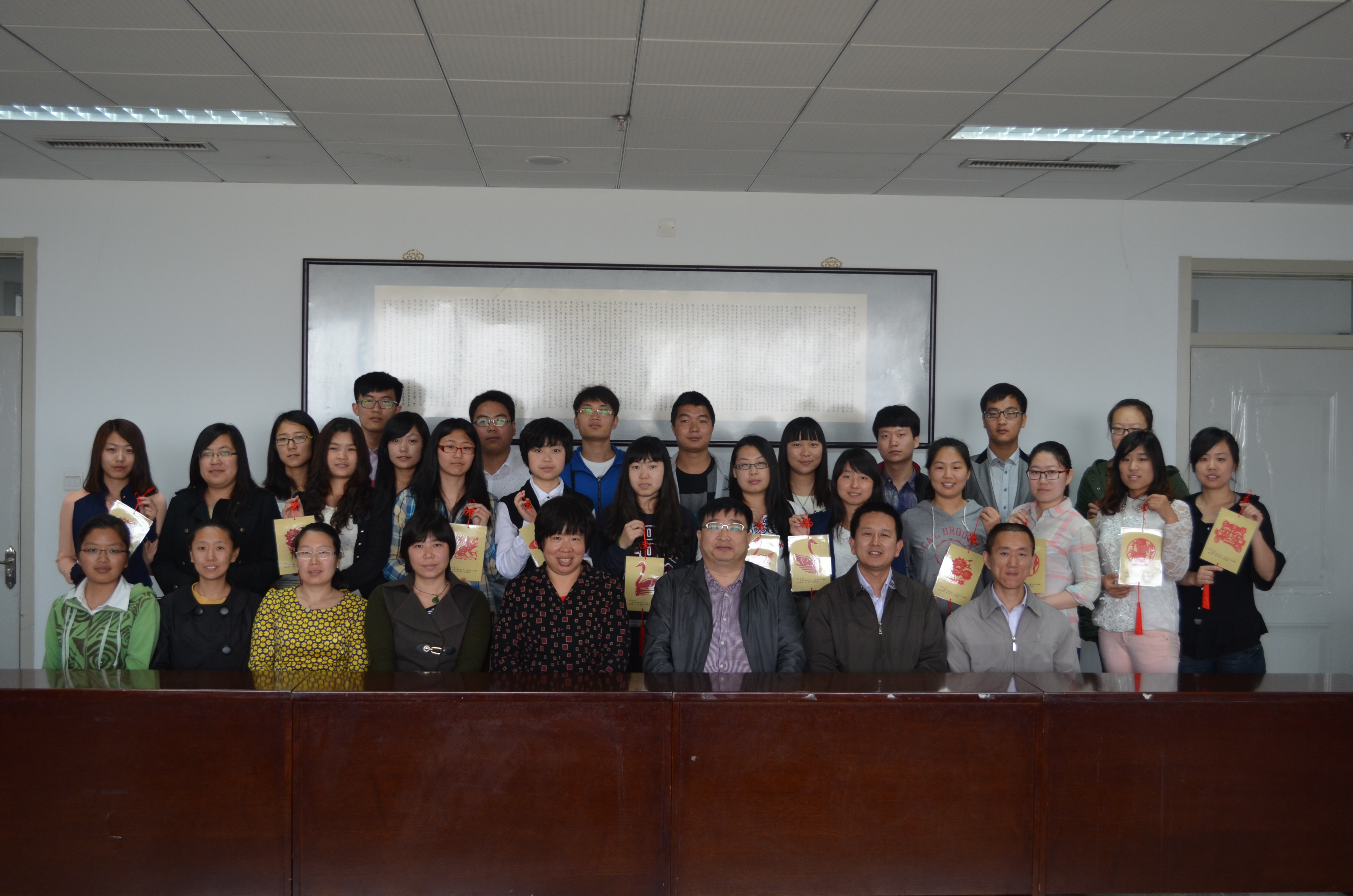 纽约国际官网举办汉语教师志愿者出国赴任欢送会