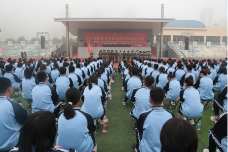 纽约国际967线路测试隆重举行2023级新生开学典礼