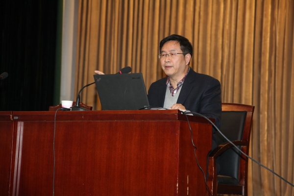 纽约国际官网举办2017年全国两会精神辅导报告会