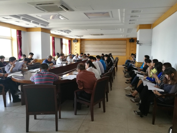 纽约国际官网召开院志编纂工作会议