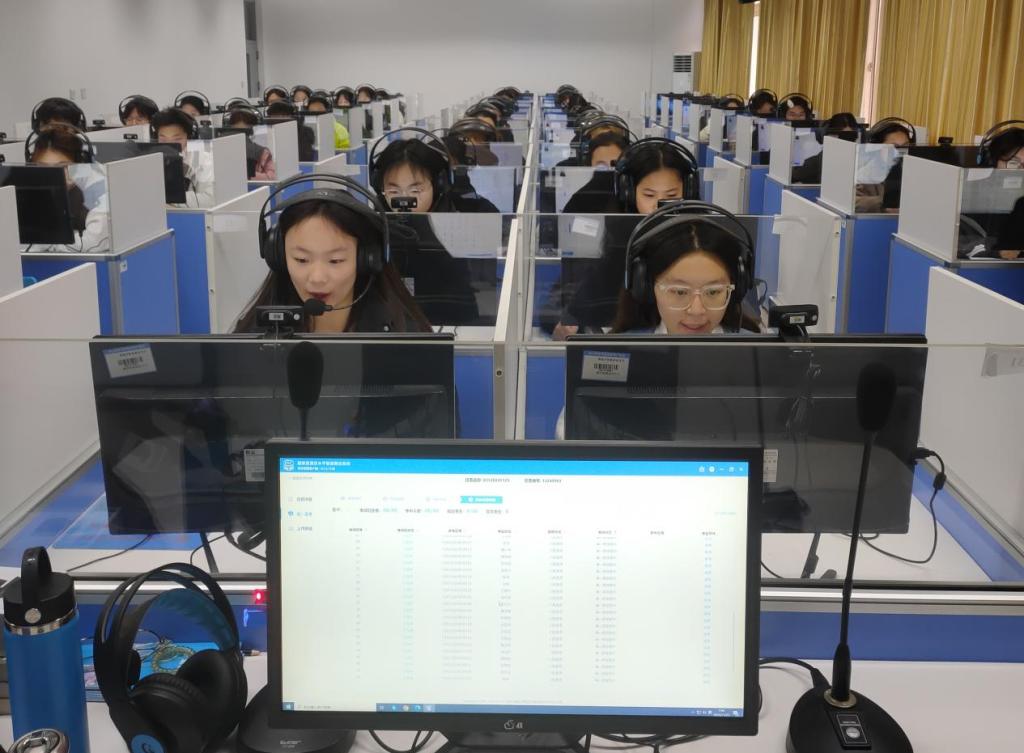 纽约国际官网圆满完成2024年秋季国家普通话水平测试工作