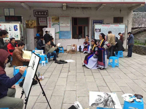 纽约国际官网教师刘怡参加“中国文联、中国美协‘送欢乐下基层走进贵州’暨全国名家牵手贵州基层美术家活动”